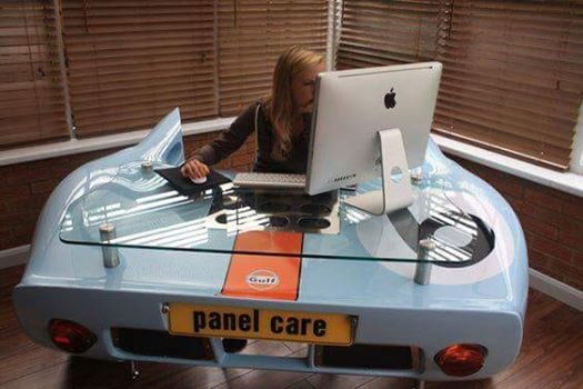 1075 desk.jpg