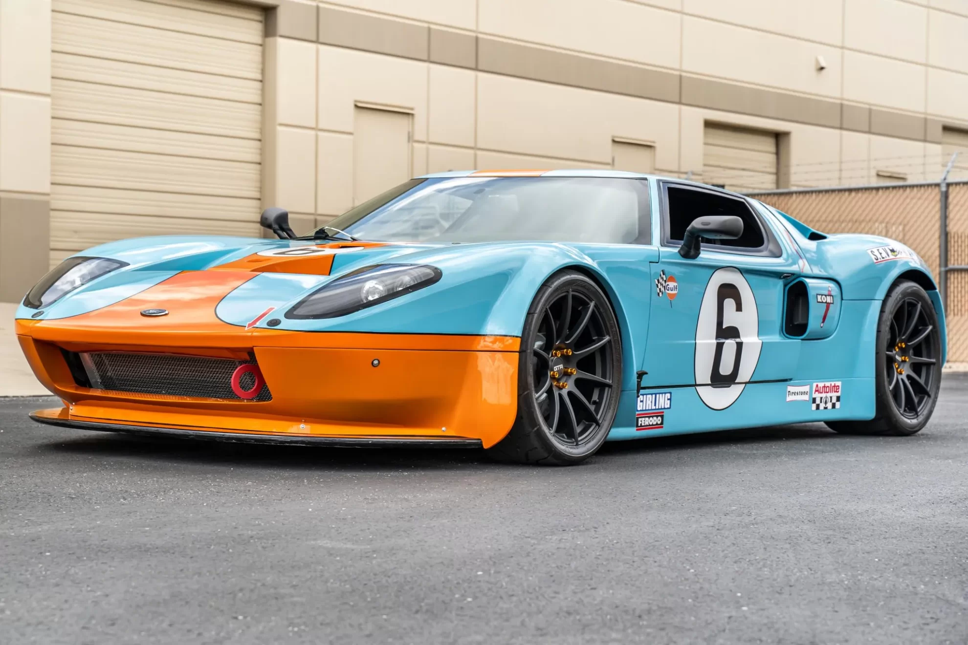 2015_race-car-replica_gt-r_2015_race-car-replica_gt-r_29275c57-6b14-43ef-ab1c-dd6af8199a9f-yG...webp