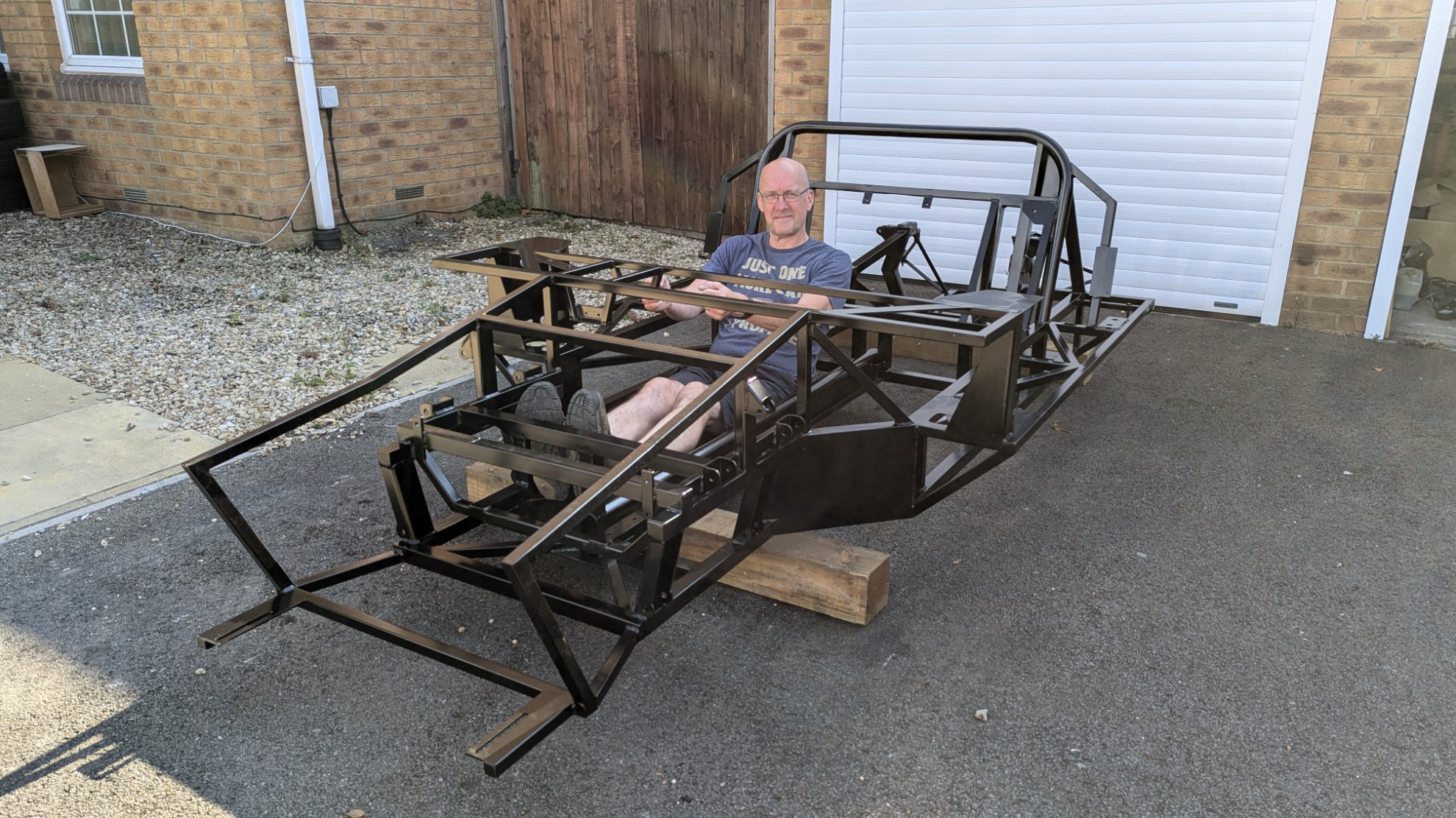AK Chassis.jpg