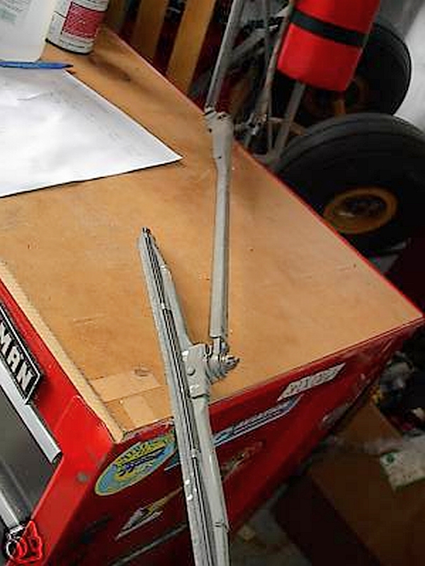 BELL WIPER.jpg