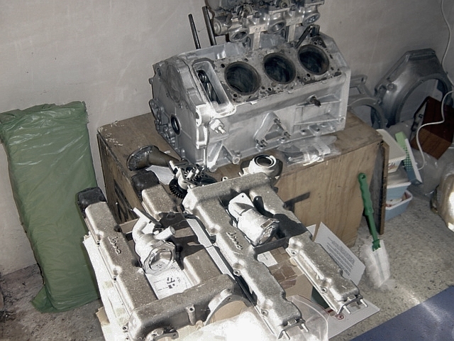 Dino 206 Engine Parts.jpg
