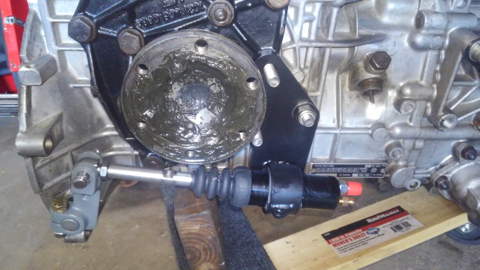 External Slave Cylinder.JPG