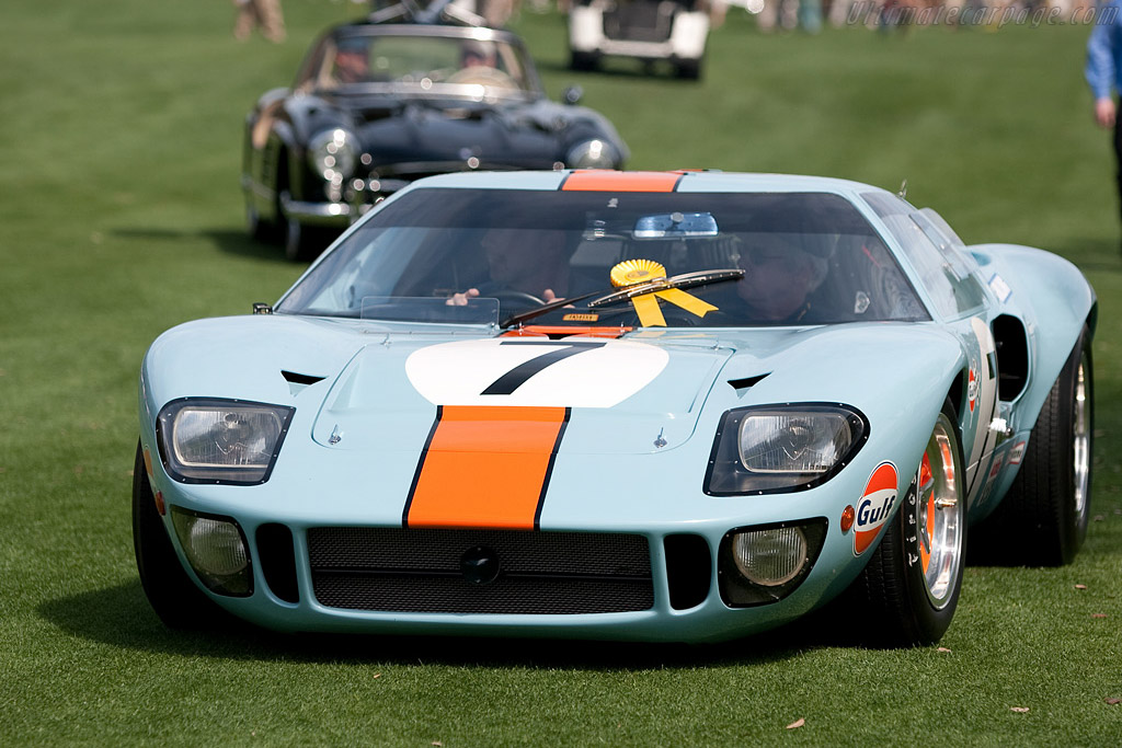 Ford-GT40-108528.jpg