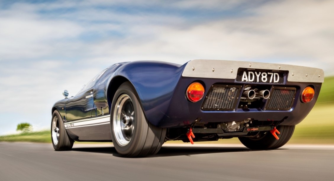 Ford GT40.jpg