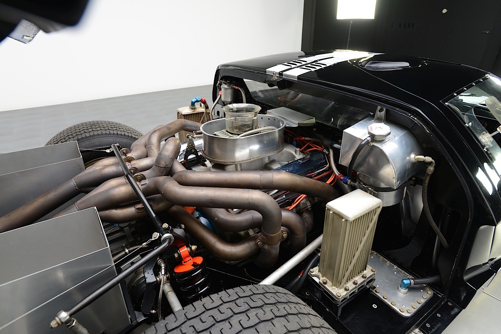 ford-gt40-p-1406-to-enter-20-month-restoration-video-photo-gallery_31.jpg