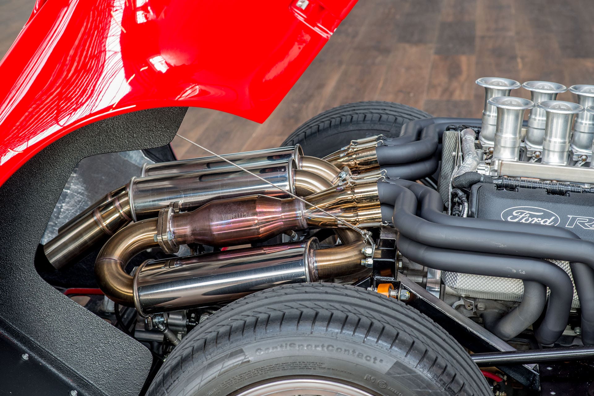 Ford-GT40-Replica-Red-24.jpg