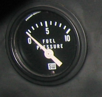 Fuel Pressure Gauge 1032.jpg