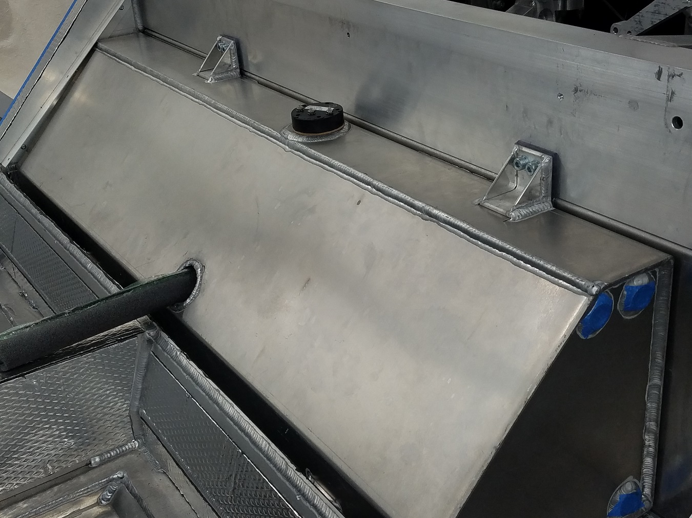Fuel Tank-1.jpg
