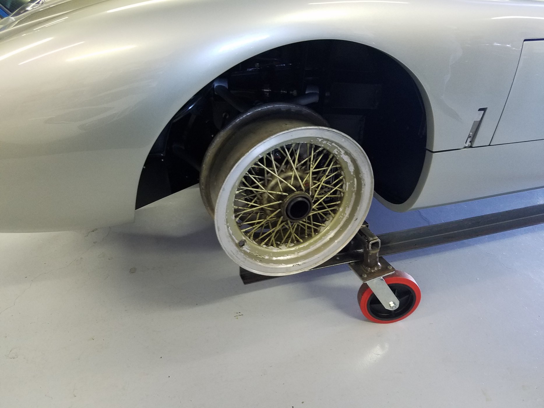 GT40 borrani b.jpg