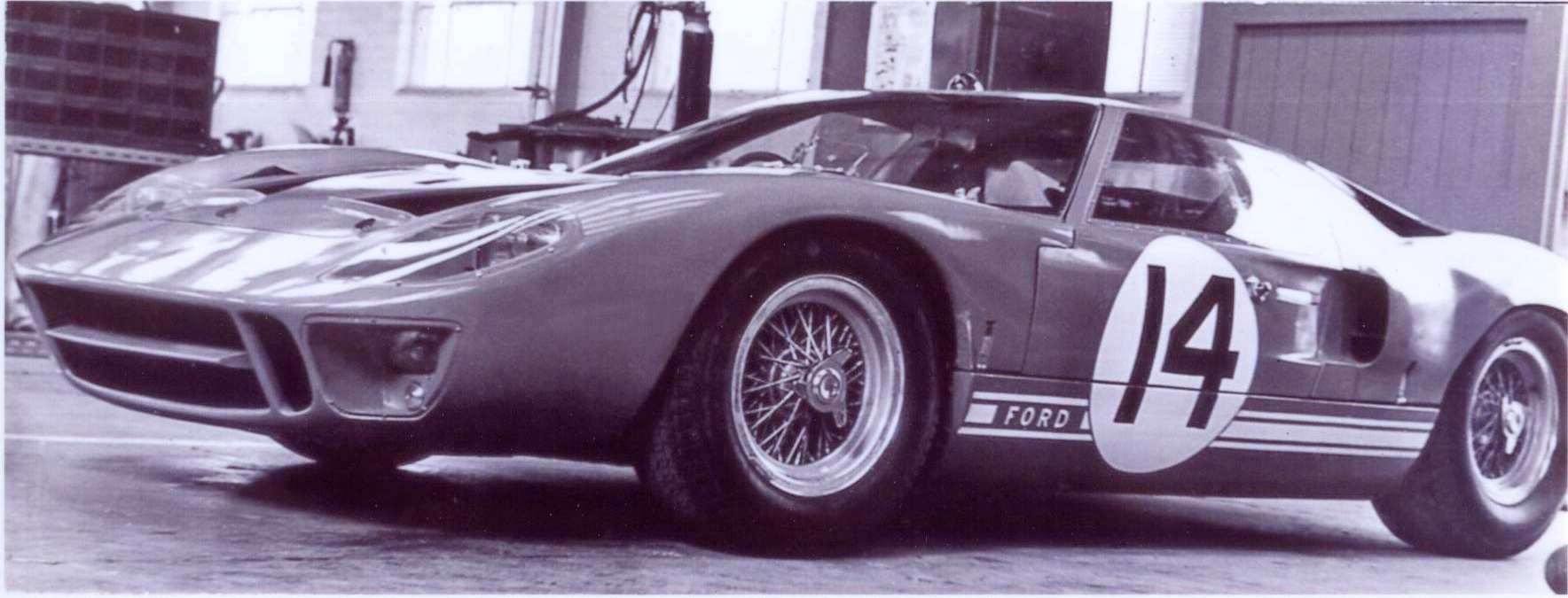 GT40 number 14.jpg