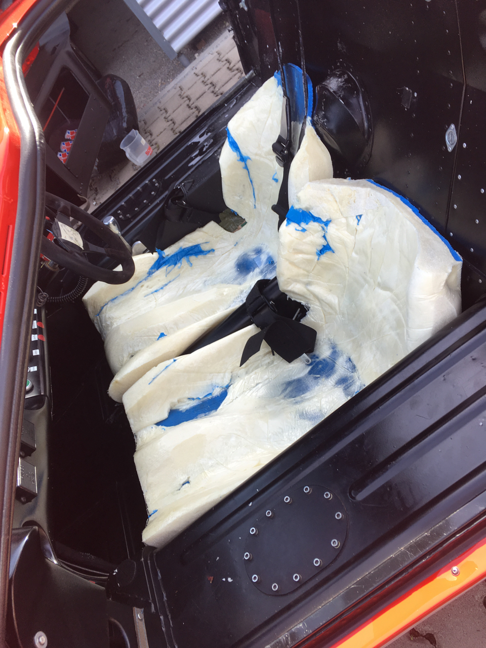 GT40 P2240  - seat molding 19.jpg