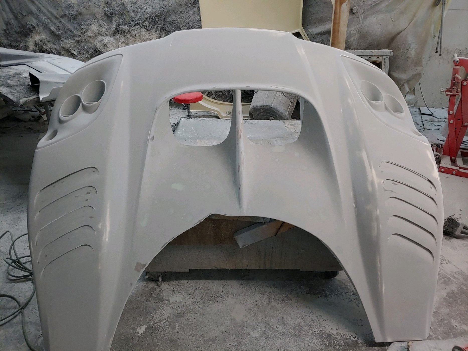 Hood Front vent 63.jpg