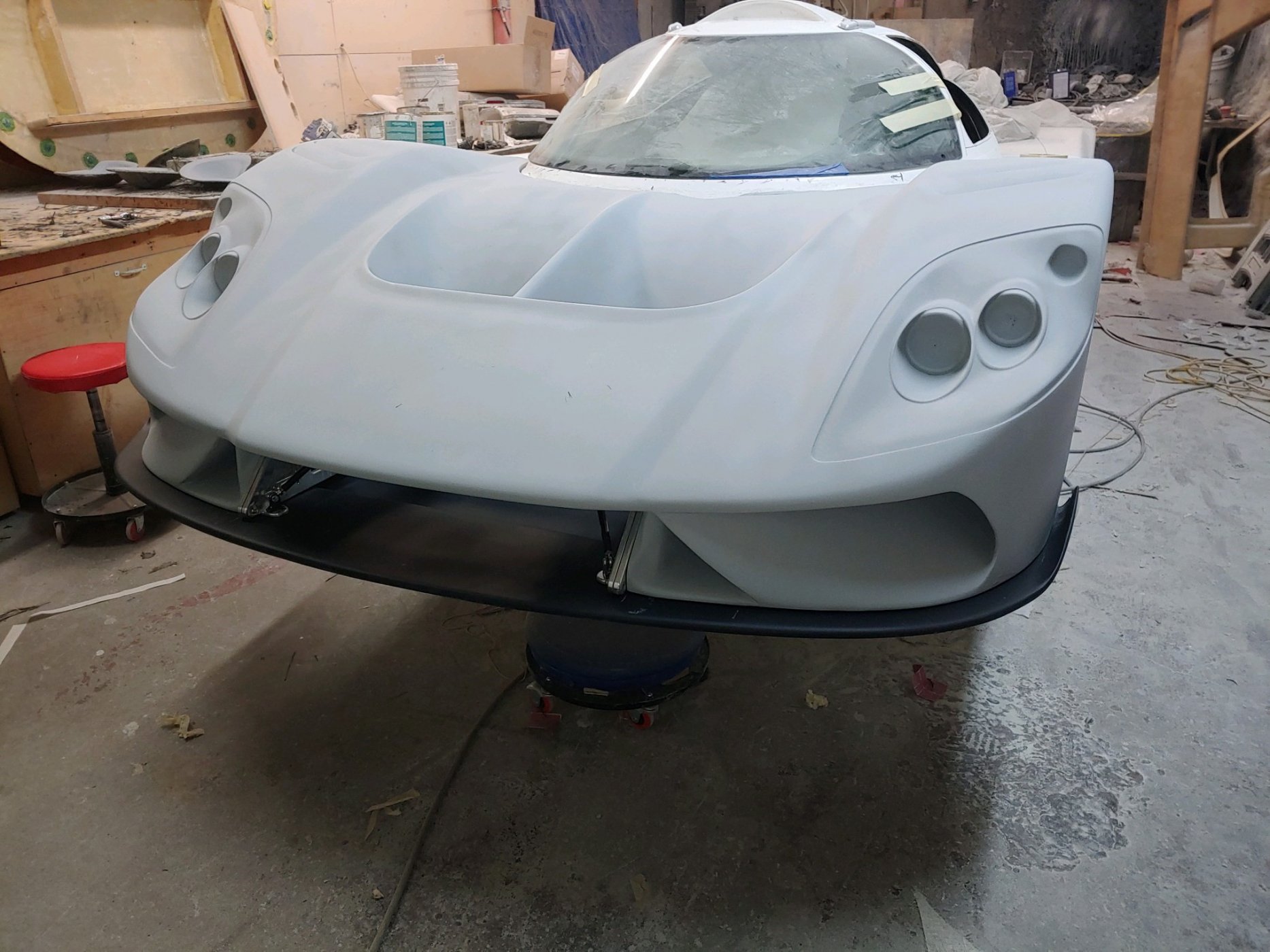 Hood Front vent 76.jpg