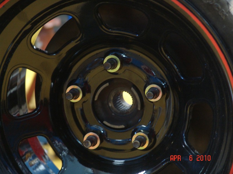 Hub & Wheel Closeup.jpg