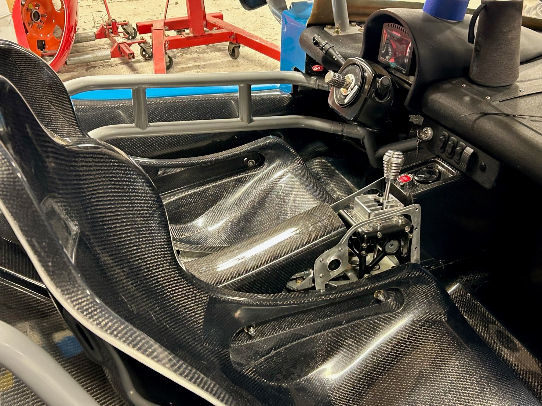 Interior 2.jpg