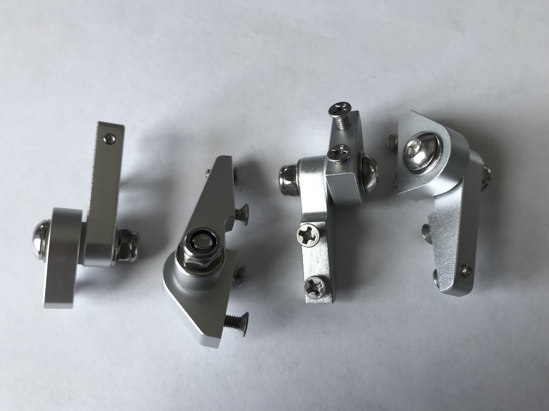 New hinges 3.jpg