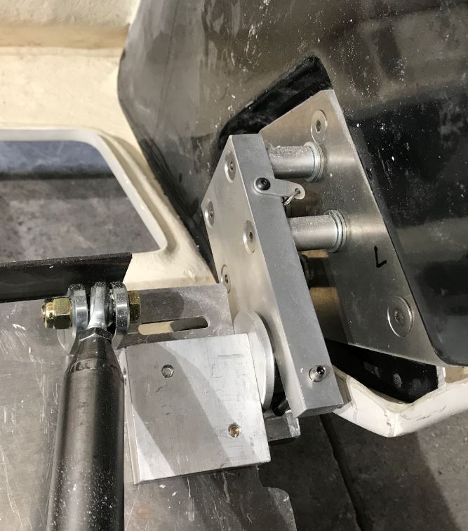 Rear Clip Hinge.JPG