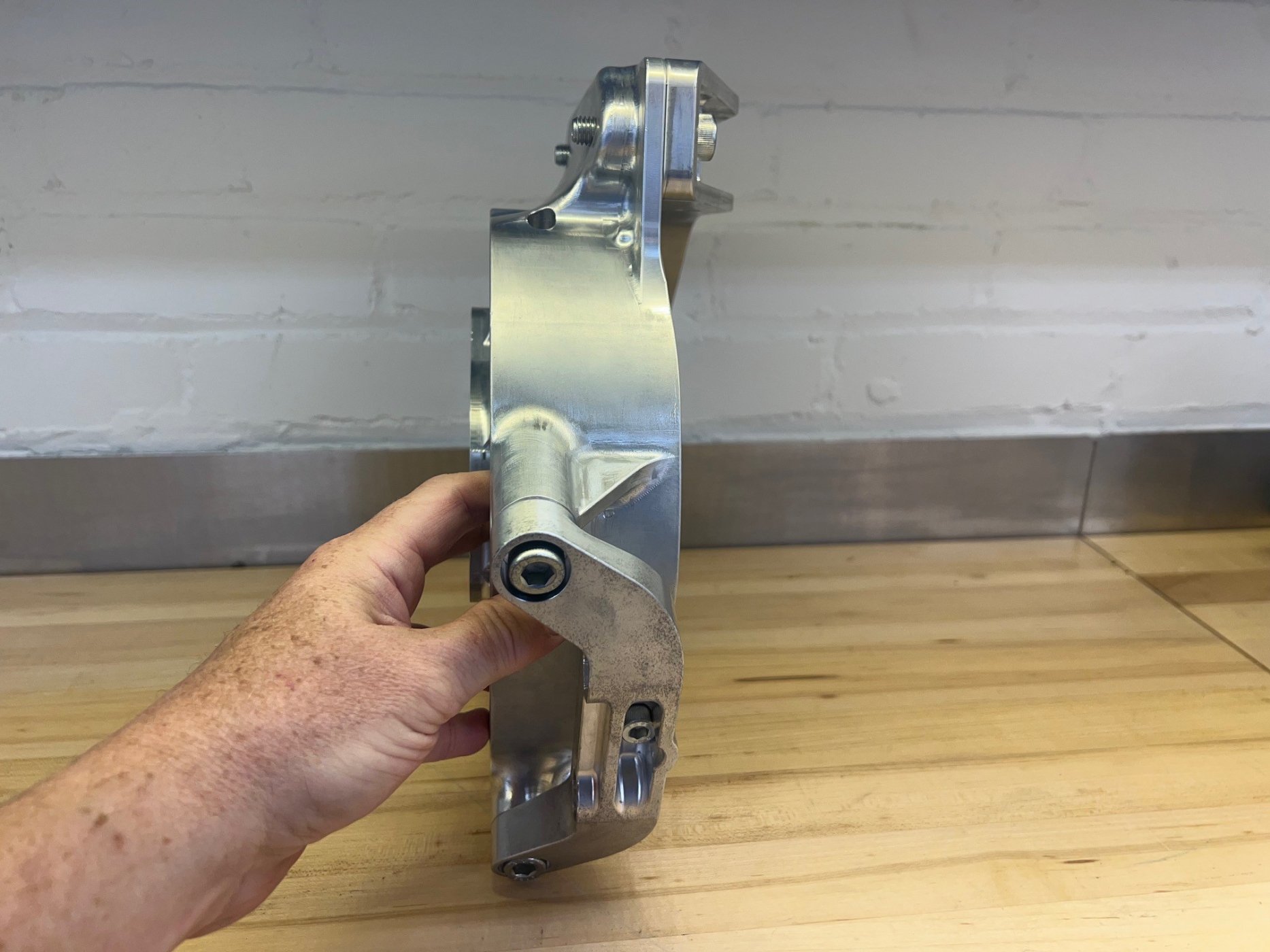 Rear Upright 02.jpg