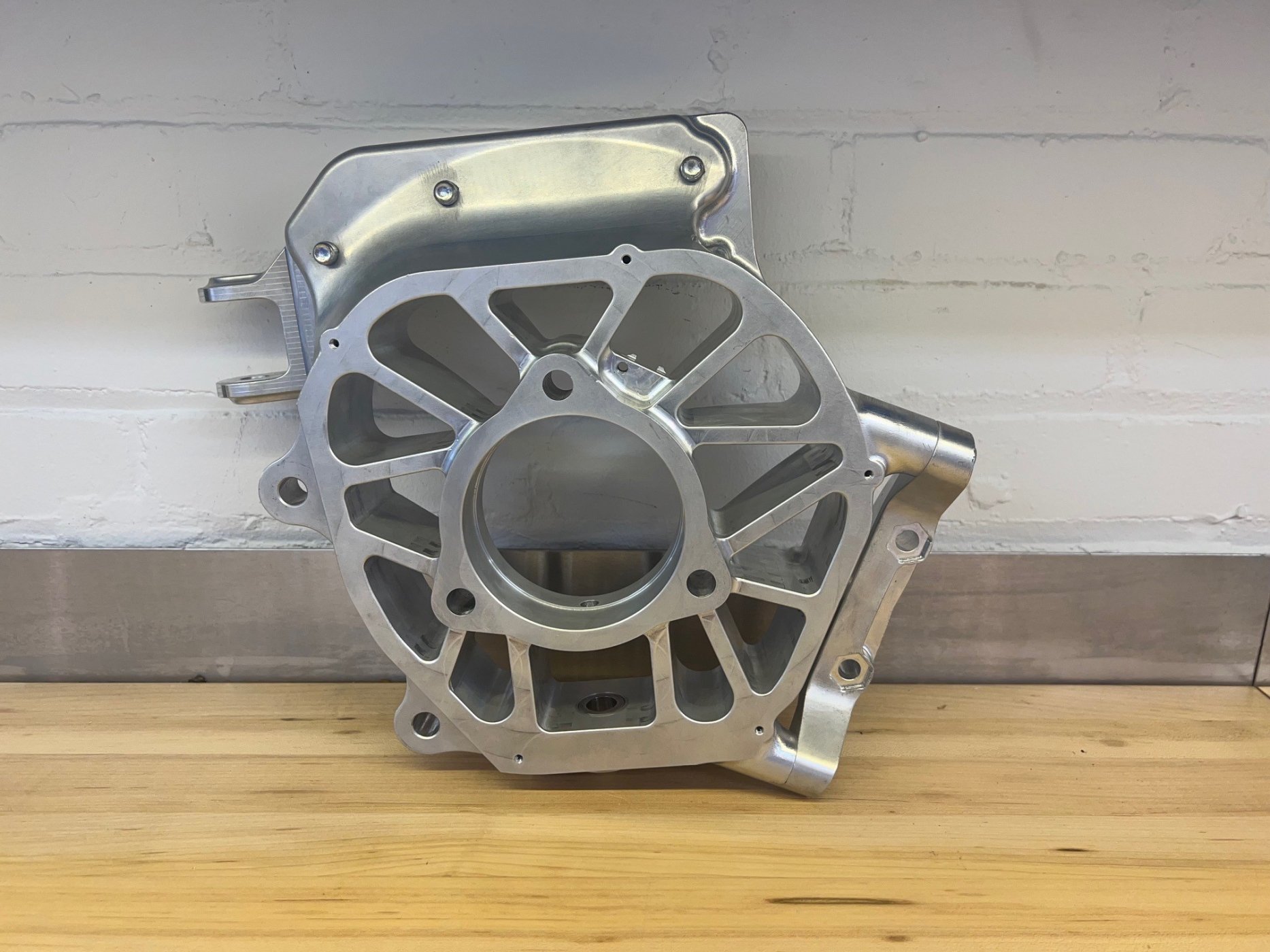 Rear Upright 03.jpg