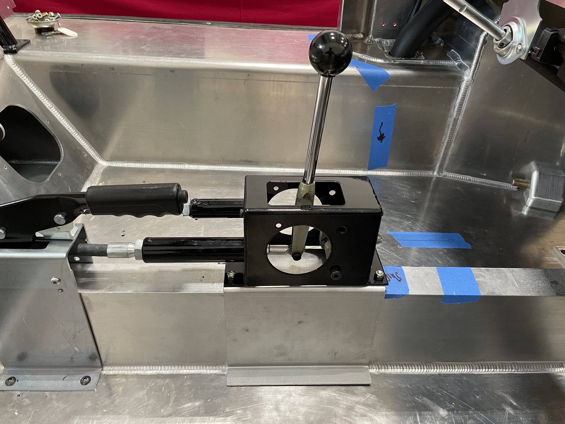 shifter bracket 4.jpeg