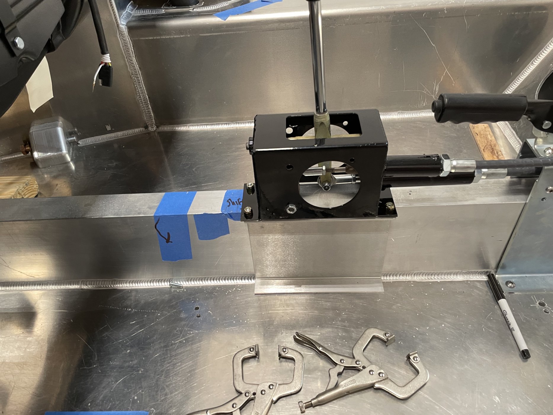 shifter bracket 5.jpeg