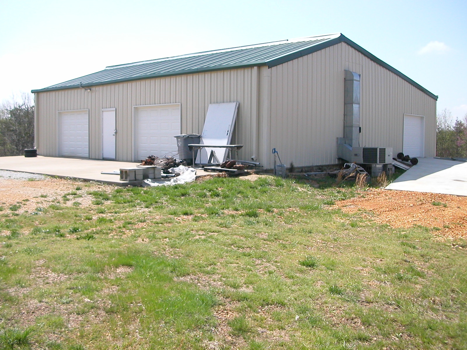 shop 4-6-08.JPG