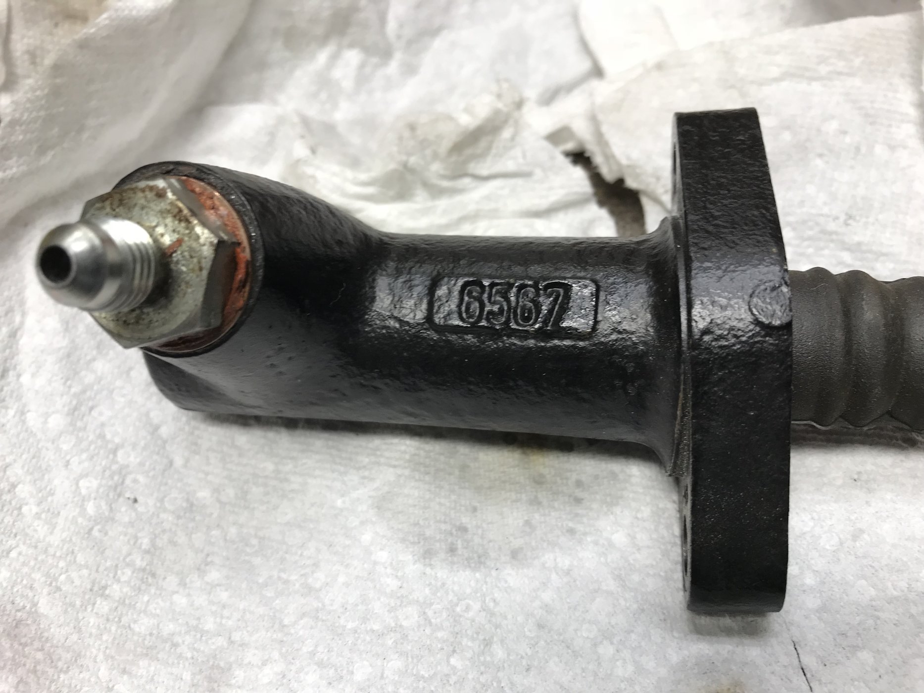 slave cylinder (1).JPG