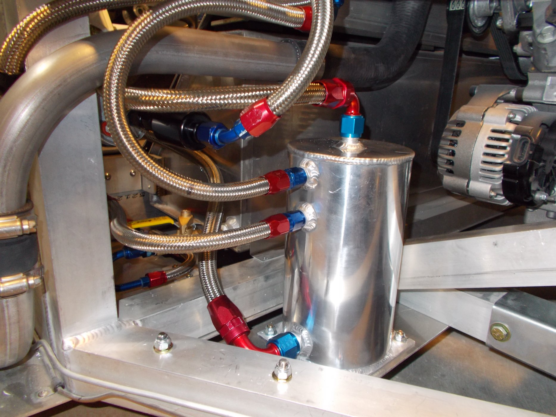slc fuel system 002.JPG