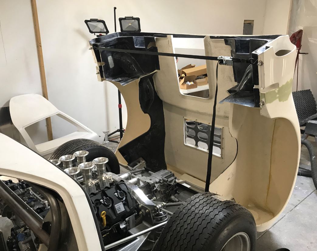 squeezing rear clip.JPG