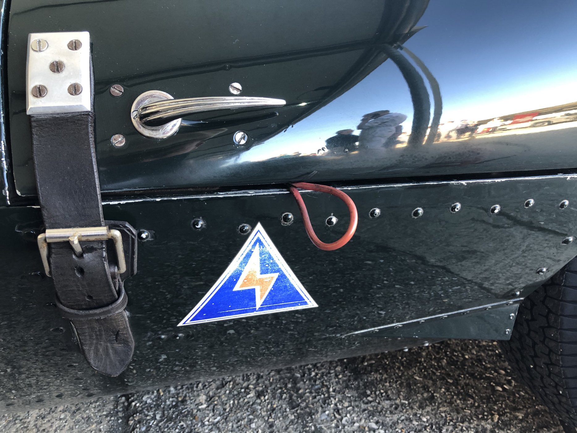 Strap2.jpg
