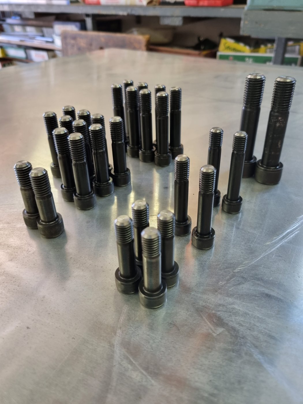 suspension bolts.jpg