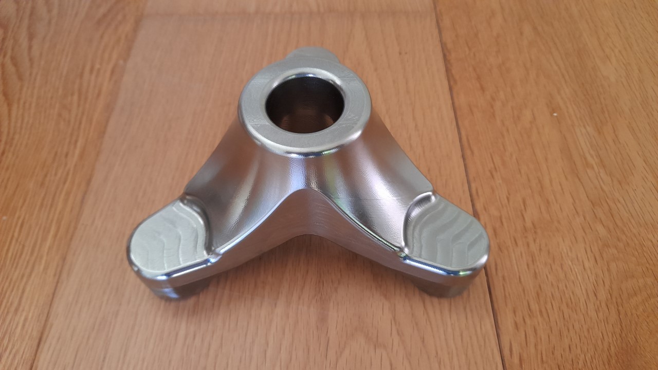 tripod 1.jpg