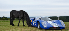 Lola T70 mit Pferd.PNG