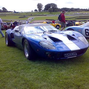 GT40 replica at Oulton Park Gold Cup 2007