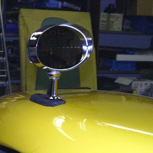 Indicator mirror