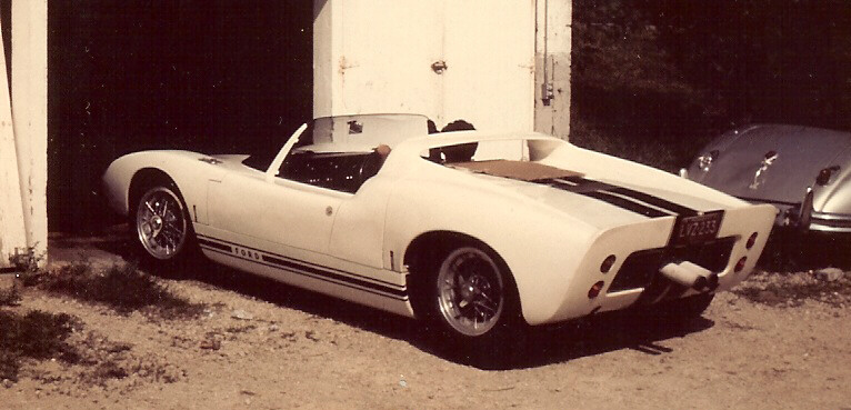 1_GT-40A_A.JPG