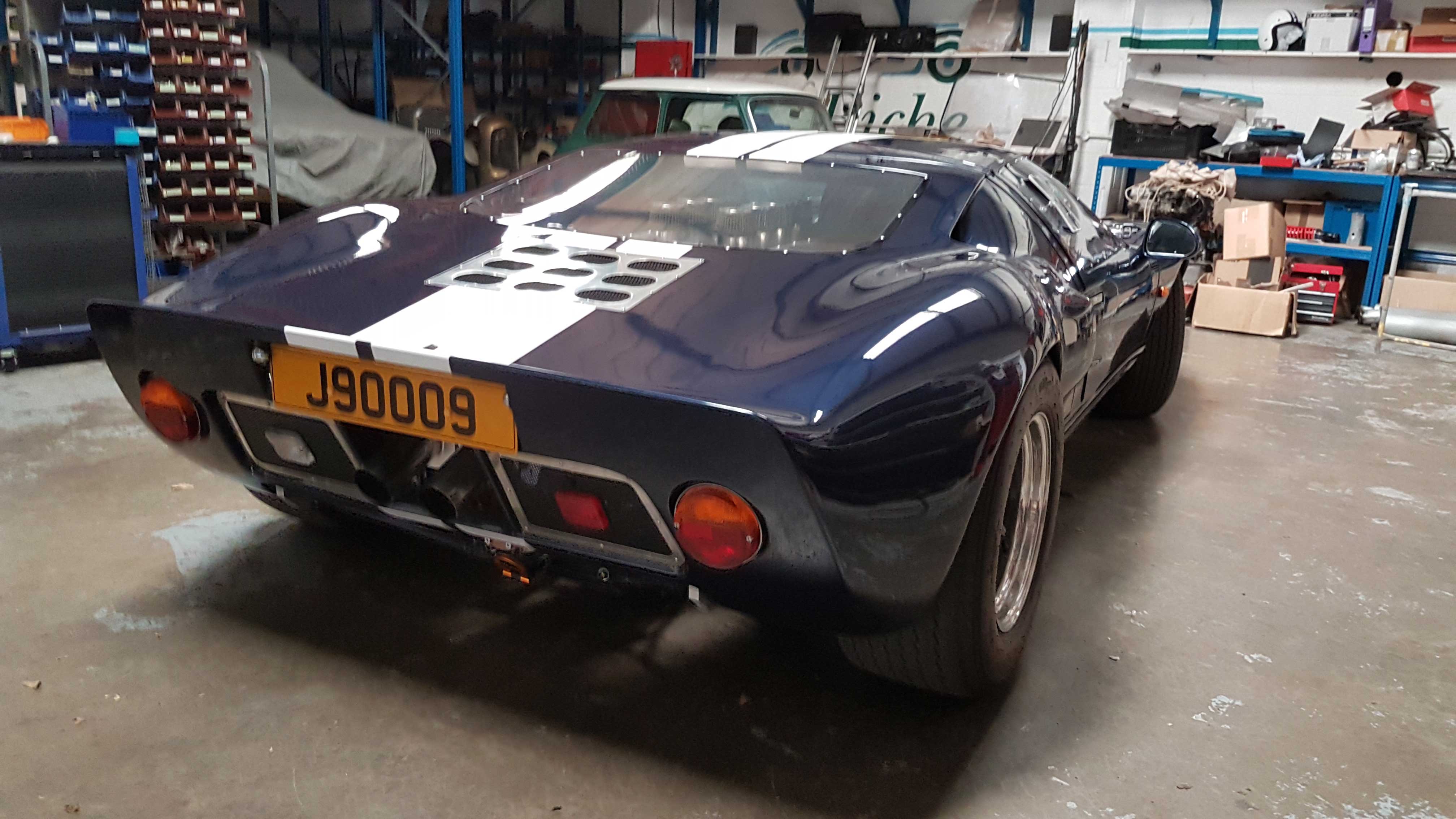 GT40 rear end