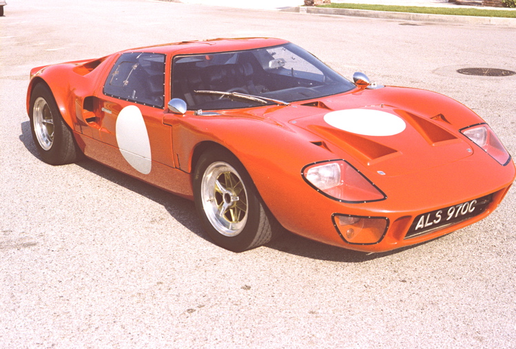 GT40P1022 COMPETITION RACING COUPE