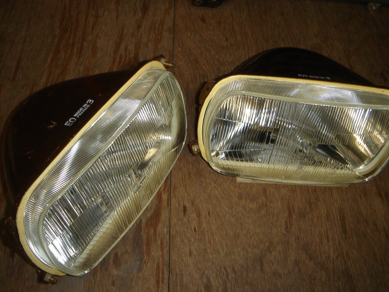 headlight1.jpg