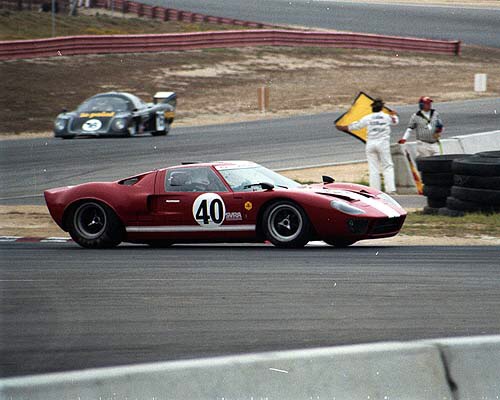 Racing GT40's